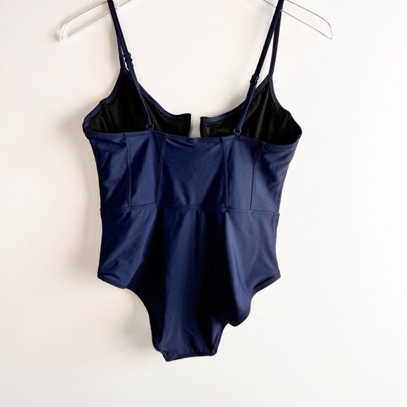 NEW Solid & Striped size L The Veronica One-Piece Swimsuit Navy Blue - Picture 5 of 9
